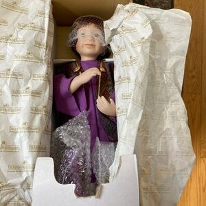 The Second King nativity set piece Ashton-Drake